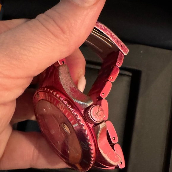 Pink Metal Toy Watch - Picture 3 of 7